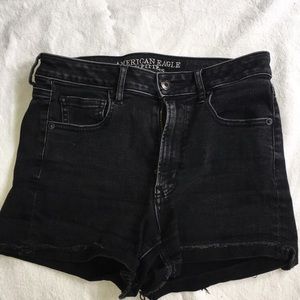American eagle black shorts ★